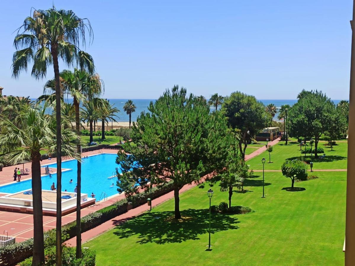 Alcaudon Frontal Al Mar Apartment Isla Canela